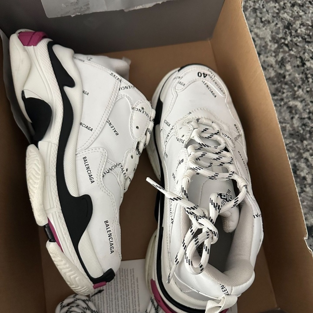 Balenciaga Sneakers